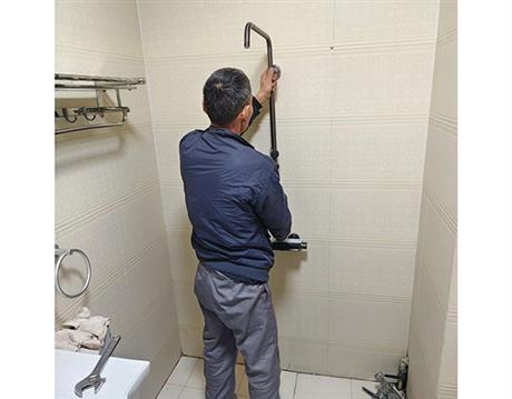 淋浴维修2